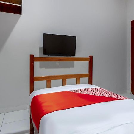 Super Oyo 2345 Homestay Jaya 棉兰 外观 照片